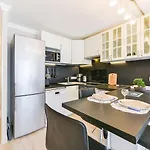 Le Garden By Interhome Apartman Cannes